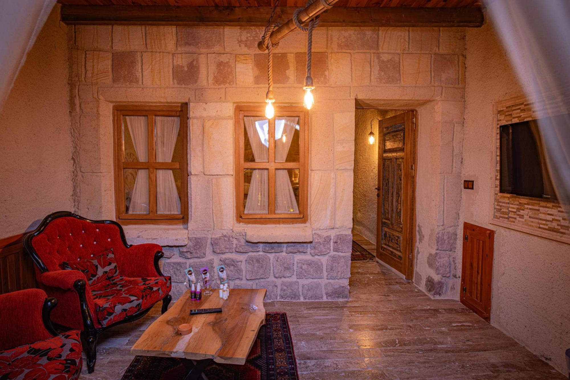 Sur Cave Hotel Ürgüp Exterior foto